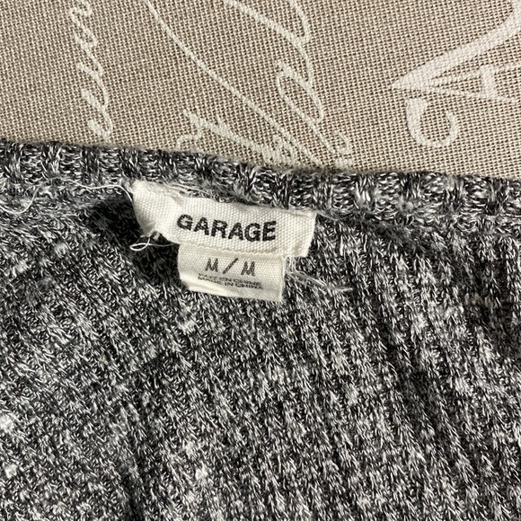 One shoulder long sleeve crop top - Picture 5 of 6